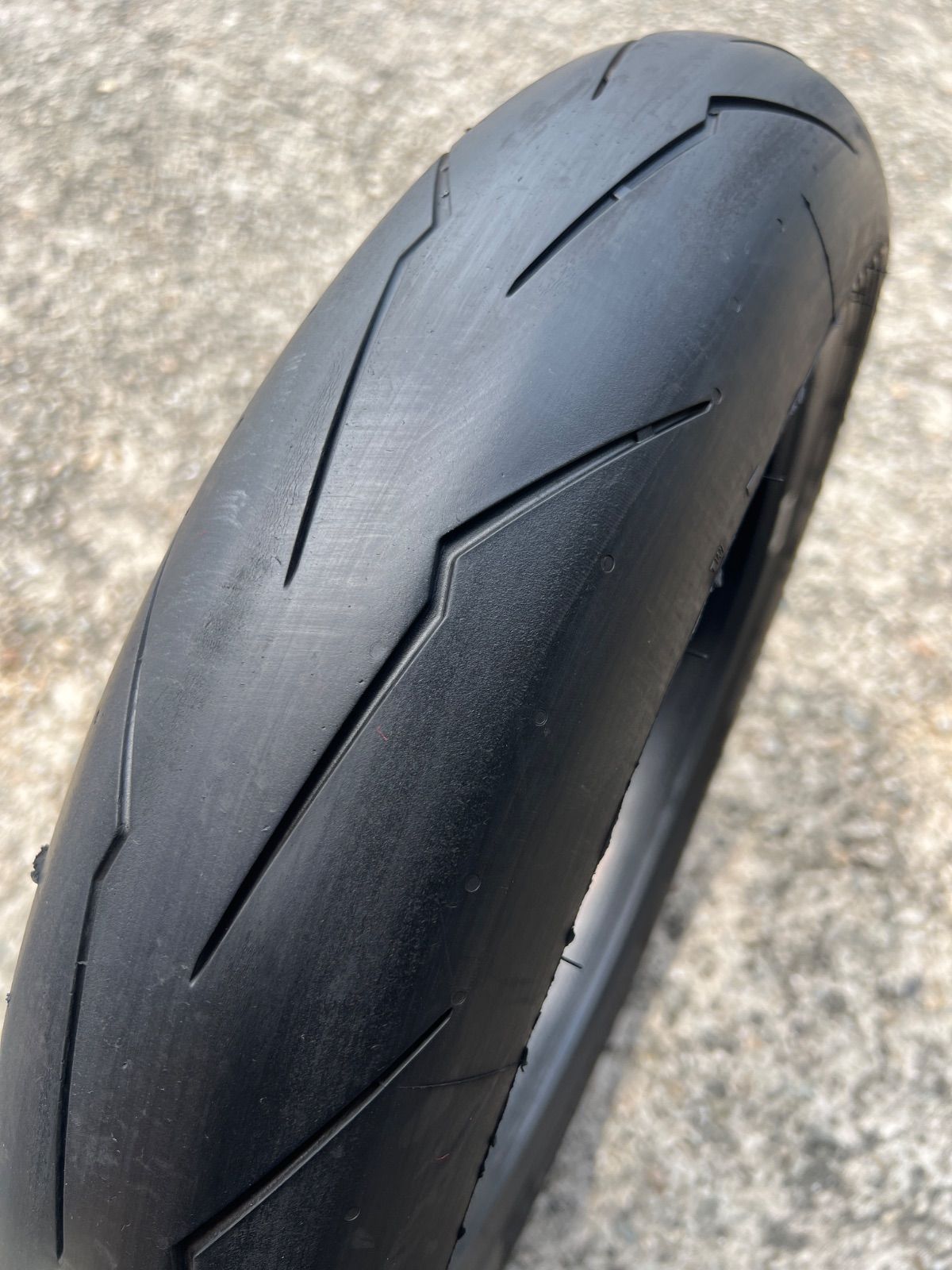 ピレリ スーパーコルサV3 SP 120/70ZR17 1391 - メルカリ