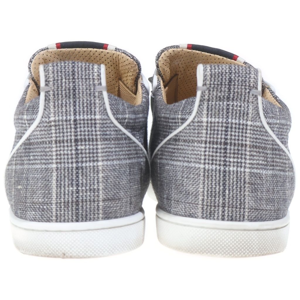 CHRISTIAN LOUBOUTIN (クリスチャンルブタン) スタッズ ローカット