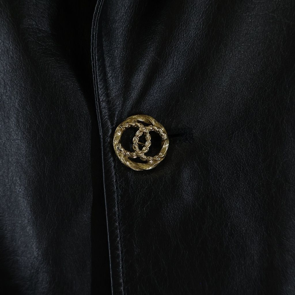 CHANEL (シャネル) ココボタン カーフレザー ダブルチェースターコート