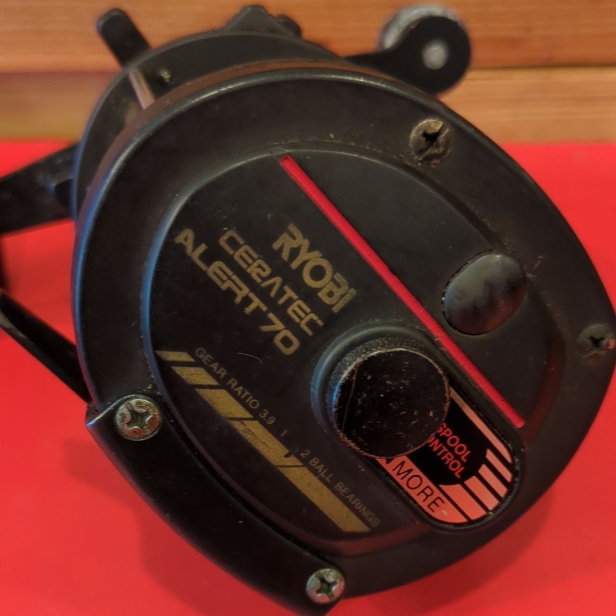 RYOBI リョービ CERATEC ALERT 70 船用手巻きリール 釣り具 - メルカリ