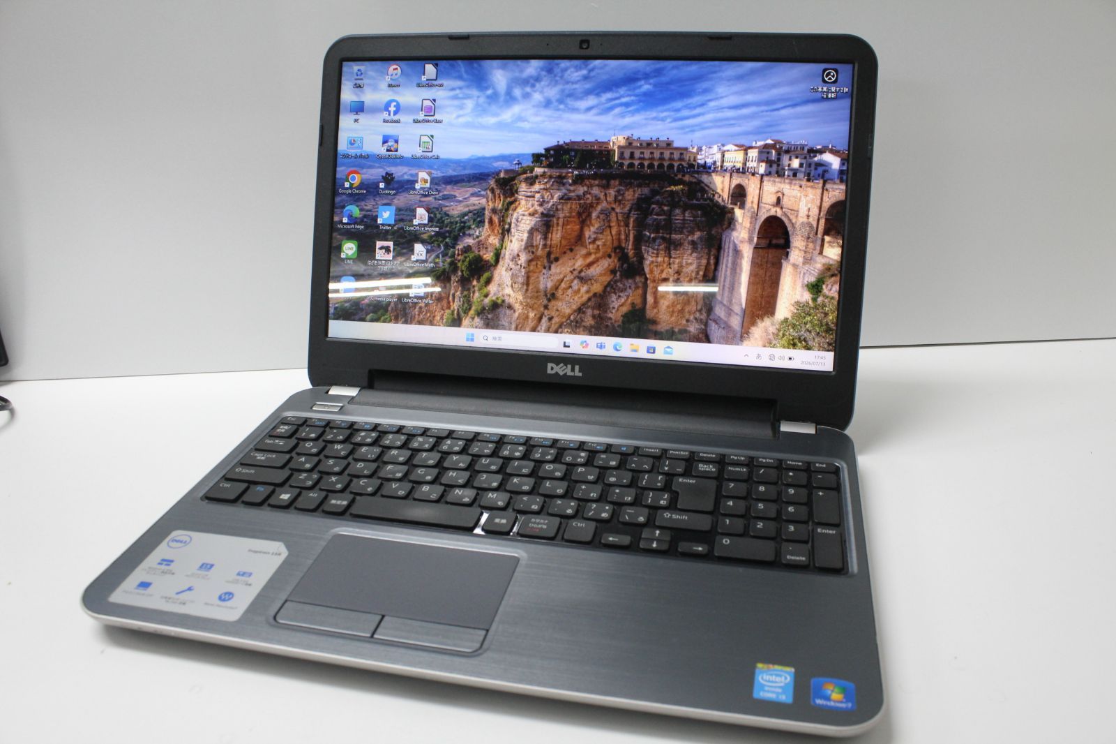 中古】Dell Inspiron 15R-5537 第4世代i3 SSD250GB 8GB - メルカリ