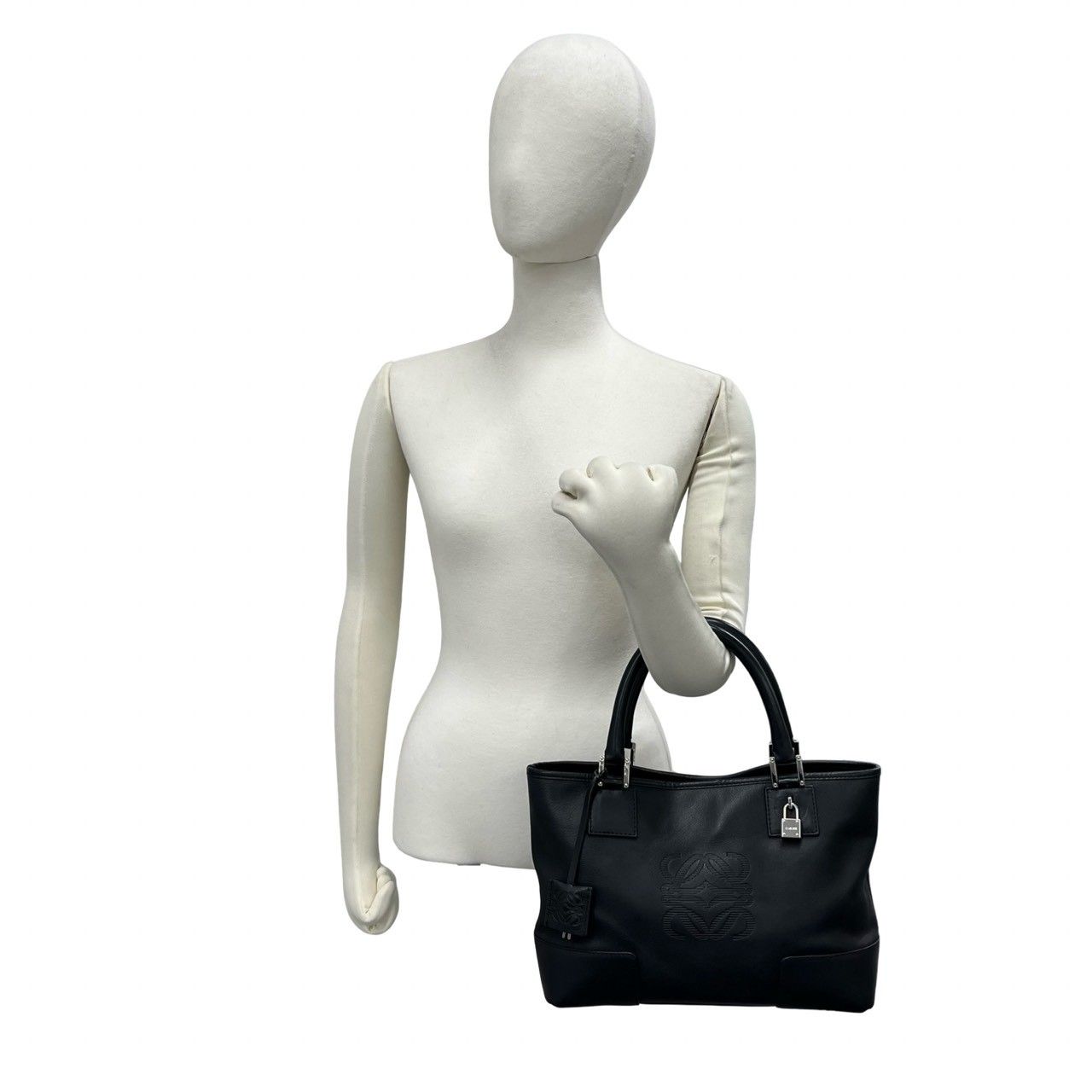 極 美品 希少品 鍵 カデナ付き LOEWE ロエベ アナグラム ロゴ レザー
