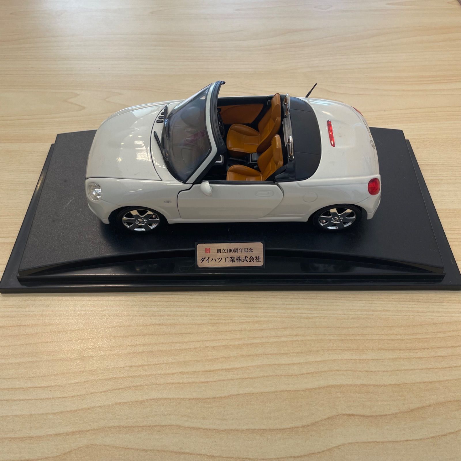 ダイハツ 創立100周年記念 コペン 1/18スケール DAIHATSU Copen ダイハツ 創立100周年記念 コペン 1/18スケール DAIHATSU Copen