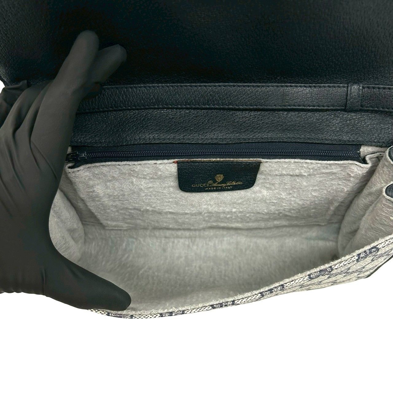 極 美品 希少品 GUCCI グッチ オールドグッチ GG ロゴ 柄 金具 レザー