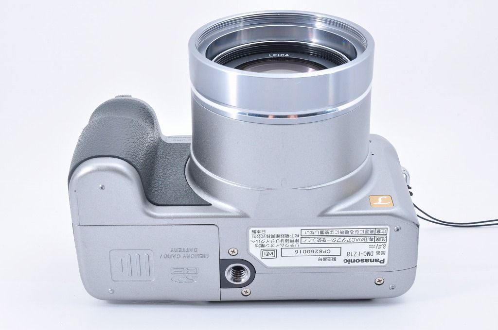 LUMIX コンパクトデジタルカメラ シルバー　レンズはライカ製 Panasonic LUMIX DMC-FZ18 ライカレンズ 18倍ズーム デジタルカメラ