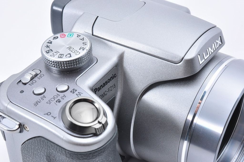 Panasonic LUMIX DMC-FZ18 ライカレンズ 18倍ズーム デジタルカメラ