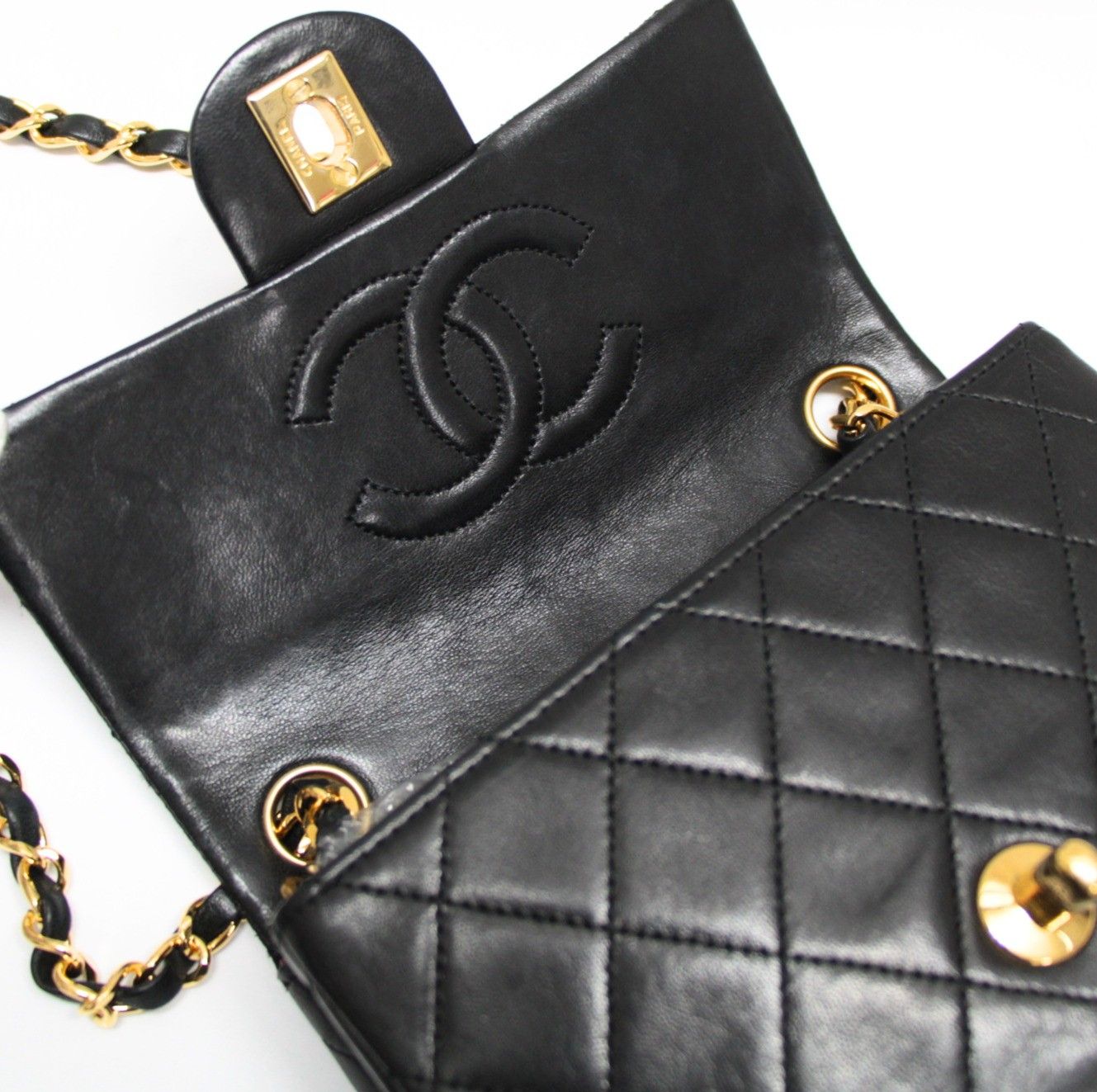 CHANEL シャネル ミニマトラッセ17 チェーンショルダーバッグ ラム 黒