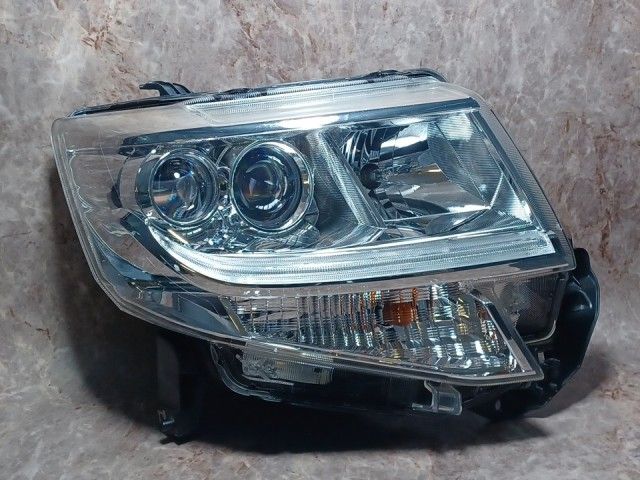タント LA610S 右ヘッドランプ・ヘッドライト カスタムRS トップエディションSA コイト 100-51392 81145-B2030 S38 15,048円