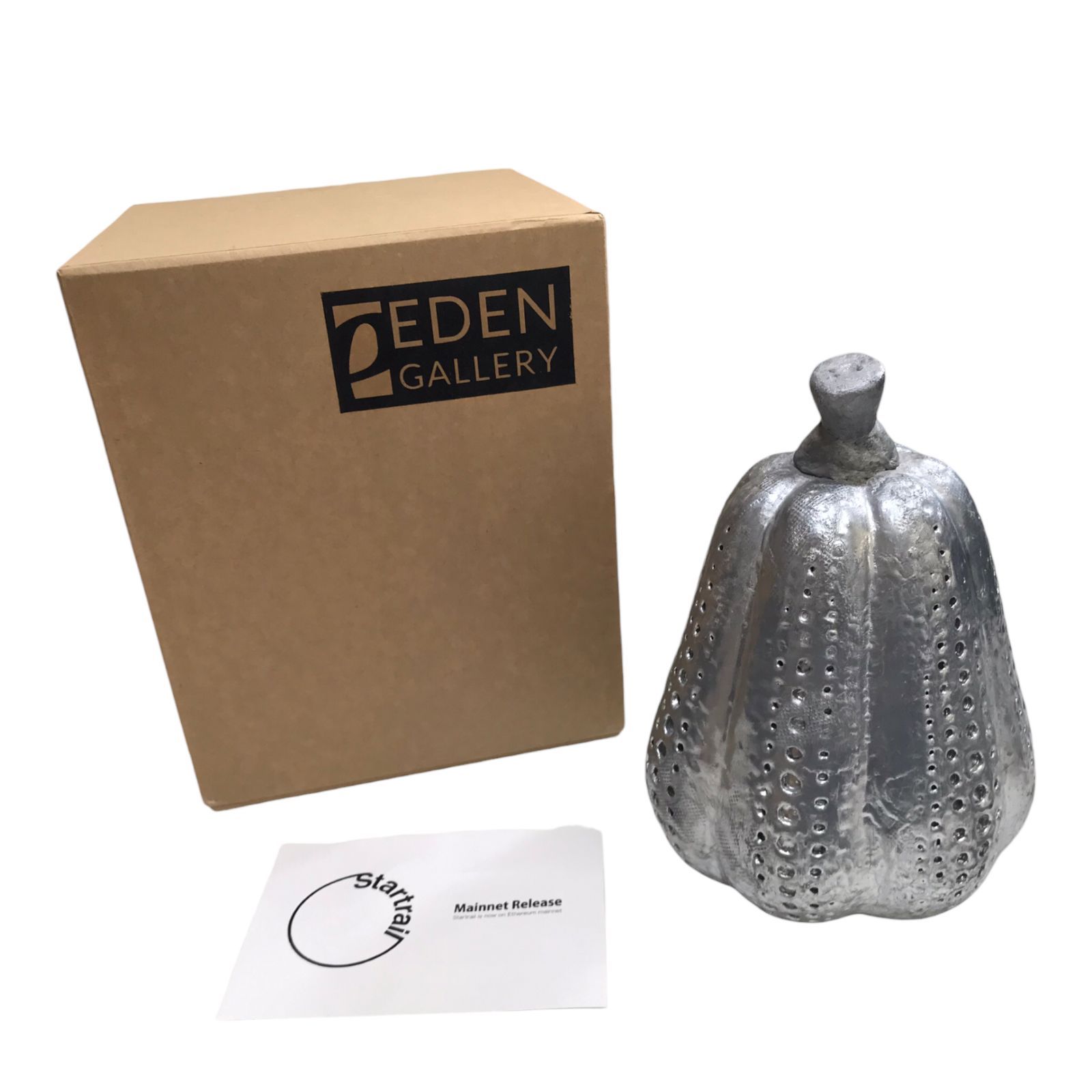 草間彌生 かぼちゃ オブジェ EDEN GALLERY ニューヨーク シルバー