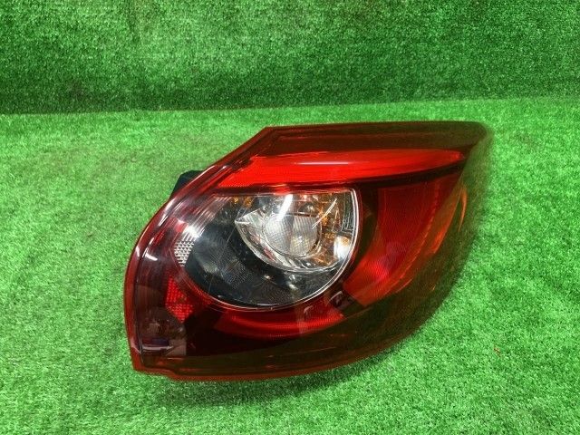 CX-5 KE2AW 右テールランプ・テールライト XD プロアクティブ スタンレー W2549 K070-51-150B 34K 14,652円