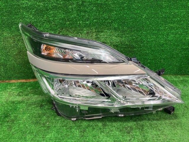 ランディ SGNC27 右ヘッドランプ・ヘッドライト 2.0X コイト 100-23719 35100-52Z00 HAG