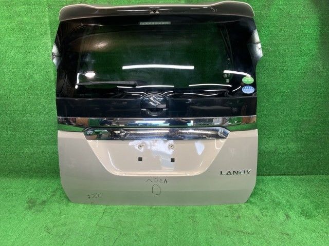 ランディ SGNC27 バックドア・リアゲート 2.0X 4WD ニホンイタ M28Q8 69100-52Z10 HAG