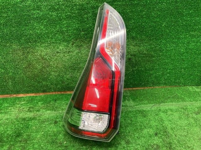 ランディ SGNC27 左テールランプ・テールライト 2.0X コイト 220-23719 35604-52Z01 HAG