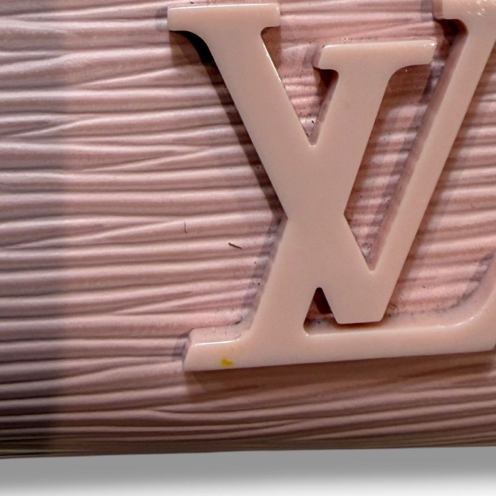 LOUIS VUITTON エピ クリュニーBB F ピンク M41338 - メルカリ