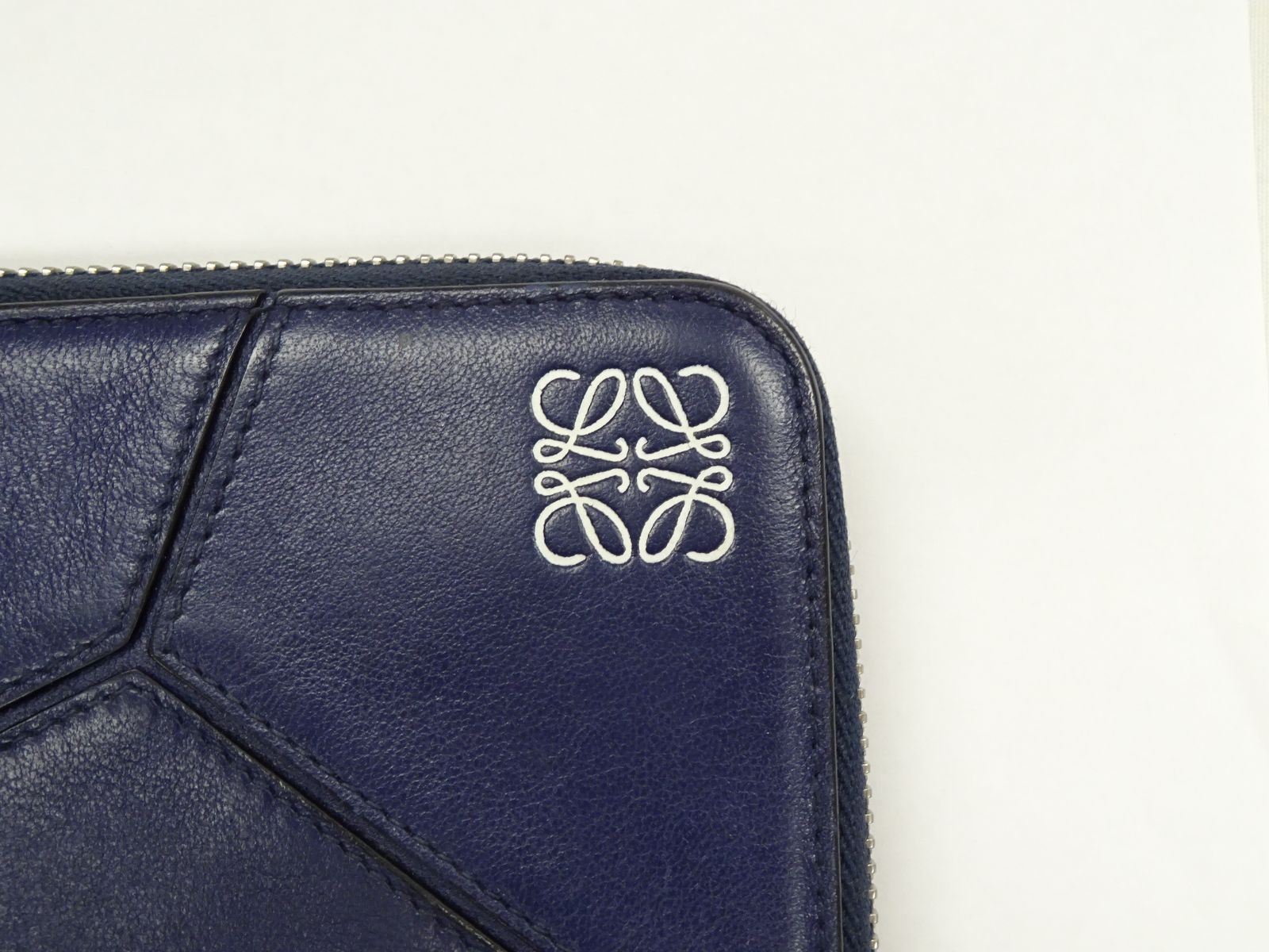 LOEWE ロエベ パズル 長財布 アナグラム パズル ネイビー ロエベ LOEWE パズル ジップ アラウンド ラウンドファスナー 長財布