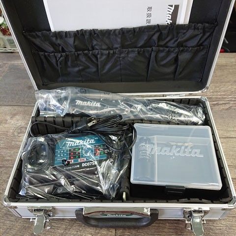 Makita　マキタ　TD022DSHXB　充電式ペンインパクトドライバ