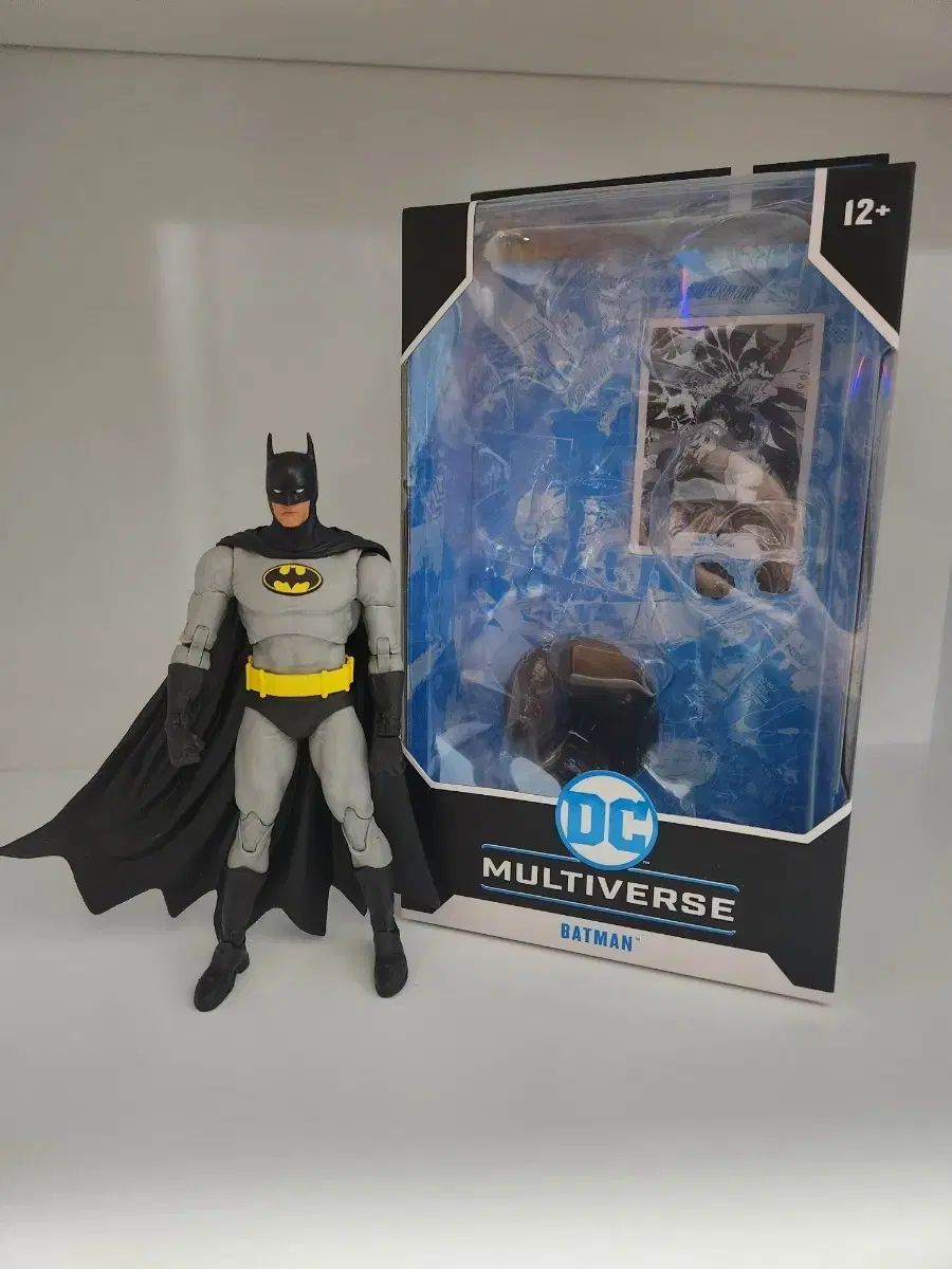 DC マクファーレン バットマン フィギュア