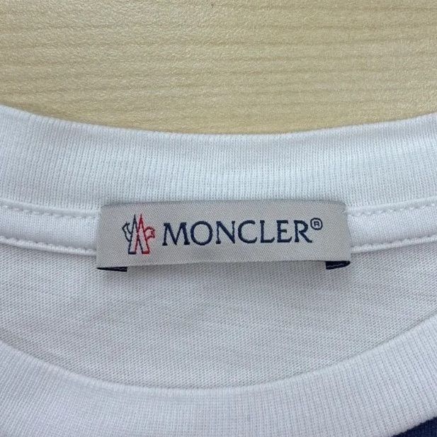 モンクレール MONCLER】キッズ プリントTシャツ 130 (8a) ホワイト