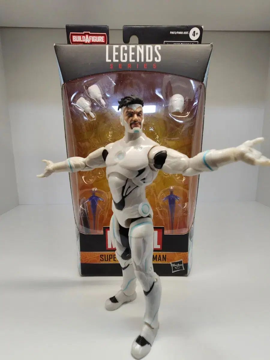 マーベルレジェンド シューペリア アイアンマン フィギュア