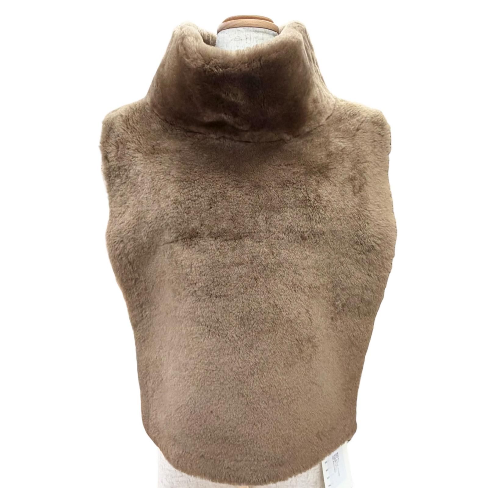 未使用品△CARUSO カルーゾ 25AW アルハンブラ PAX ハイネックジレ NUTRIA シアリング ムートン ポンチョ ベスト ブラウン F 伊製 正規品 22,680円