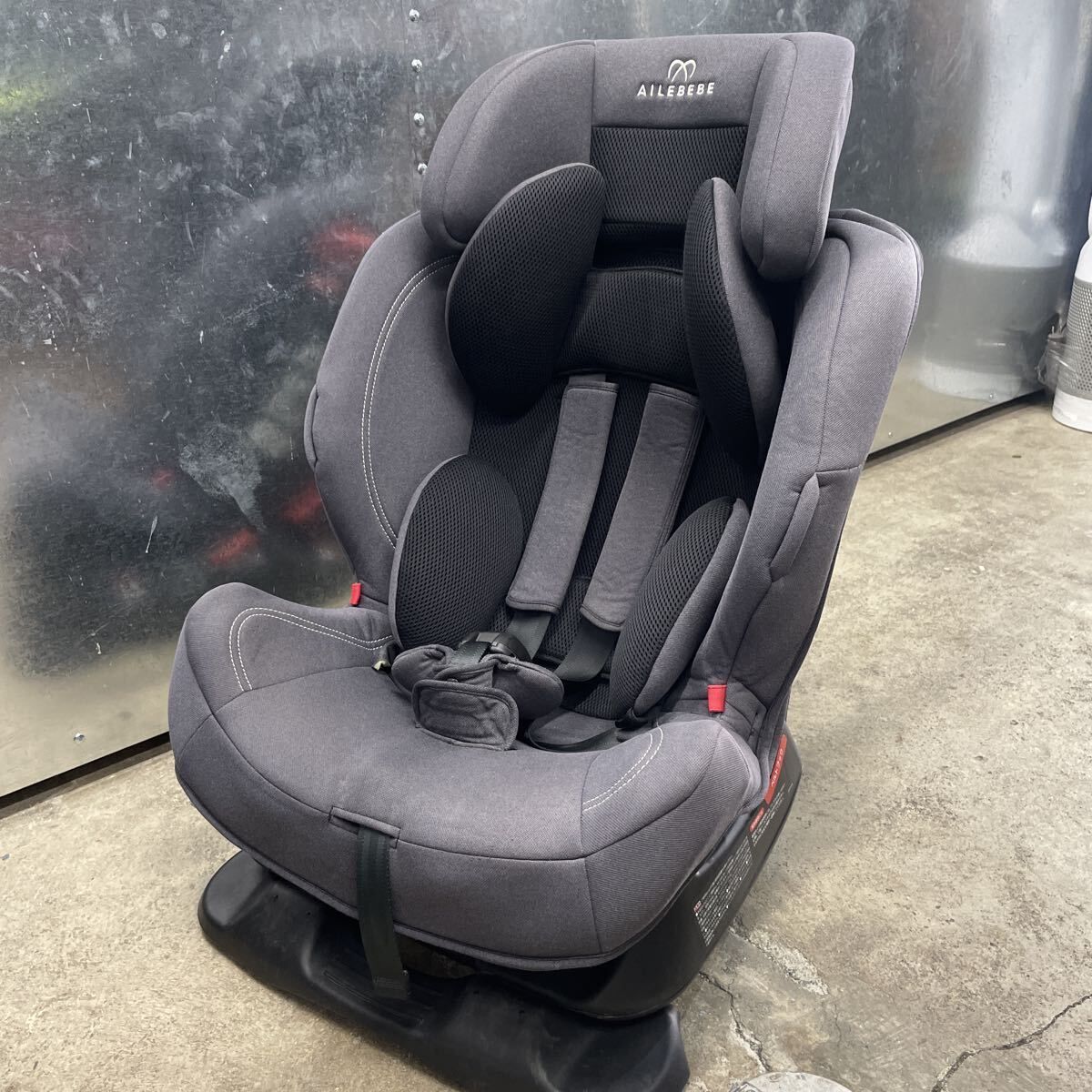 TQ154●AILEBEBE：スイングムーン プレミアムＳ チャイルドシート ９〜25㎏ ナチュラルダークグレー エールベベ