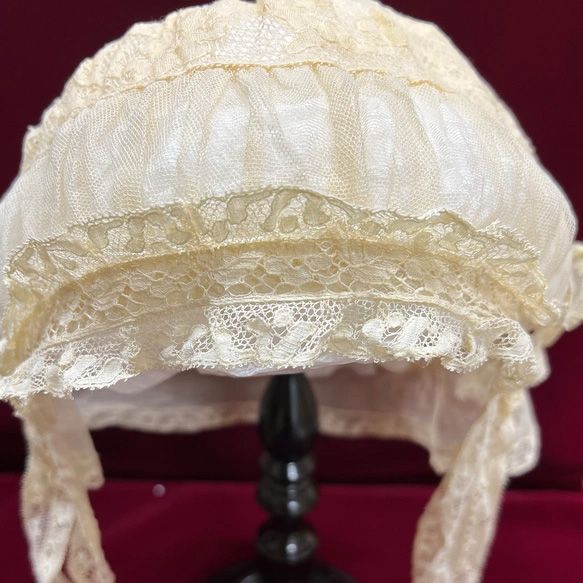 フランス製アンティークメッシュ手刺繍・レース飾り少女・女性用コワッフ 14,630円