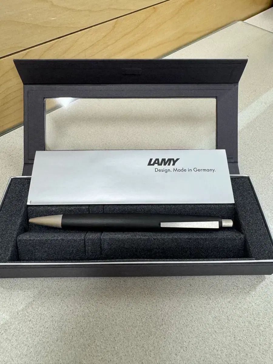 LAMY 2000 ボールペン ブラック 8,917円