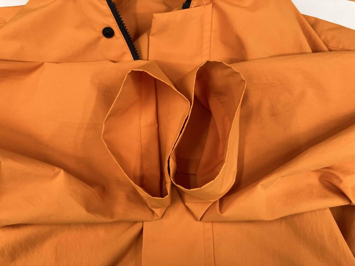 オレンジ HOMME PLISSE ISSEY MIYAKE ナイロンコート HP12FA022 撥水