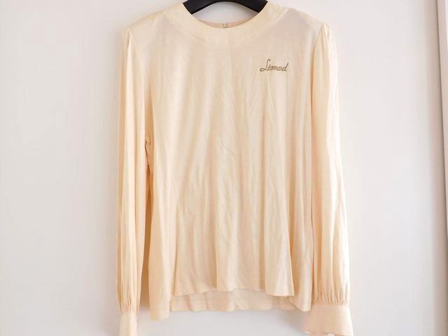 9 レオナール LEONARD ヴィンテージ カットソー □ 薄めベージュ系