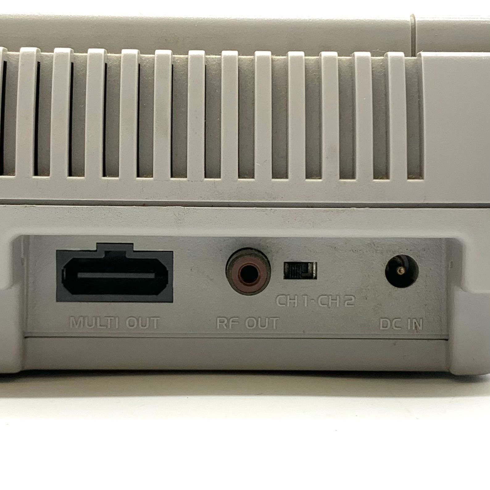 HD4【訳あり】Nintendo 据置型ゲーム機 スーパーファミコン ソフト付き