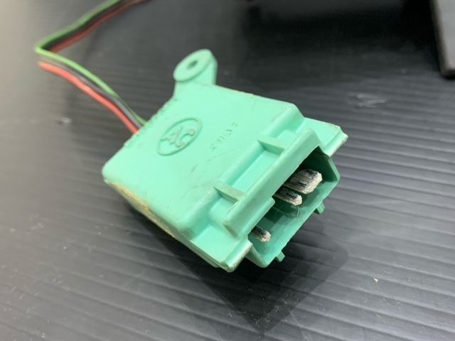 1987 1988 87 88　カトラス　スピードメーター　ハイドロ　モンテカルロ