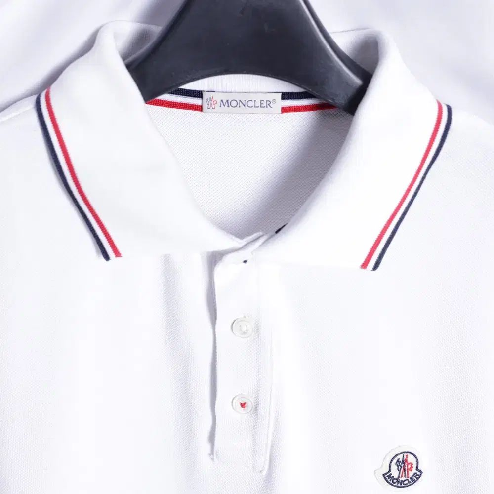 MONCLER モンクレール PK カラーTシャツ 白 （三色スティッチ フェルト ロゴ PK カラーTシャツ）
