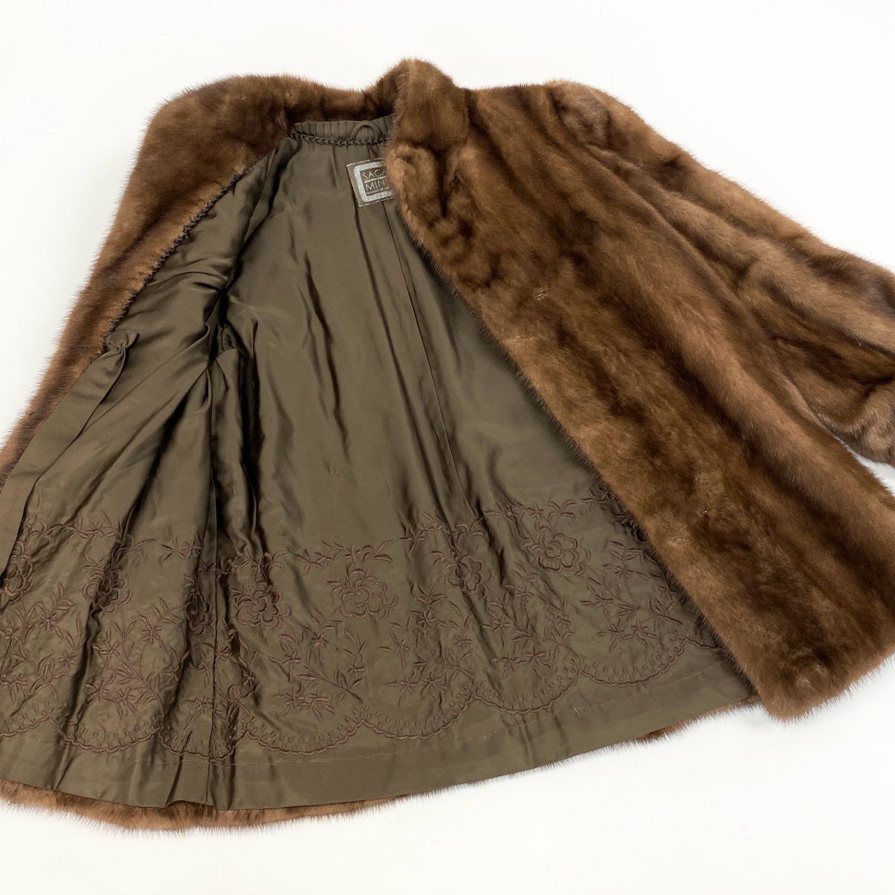 デミバフミンク　毛皮　ファー　コート　レディース　ブラウン　サガ　SAGA 77L8 SAGA MINK サガミンク 銀サガ デミバフミンク ファーコート
