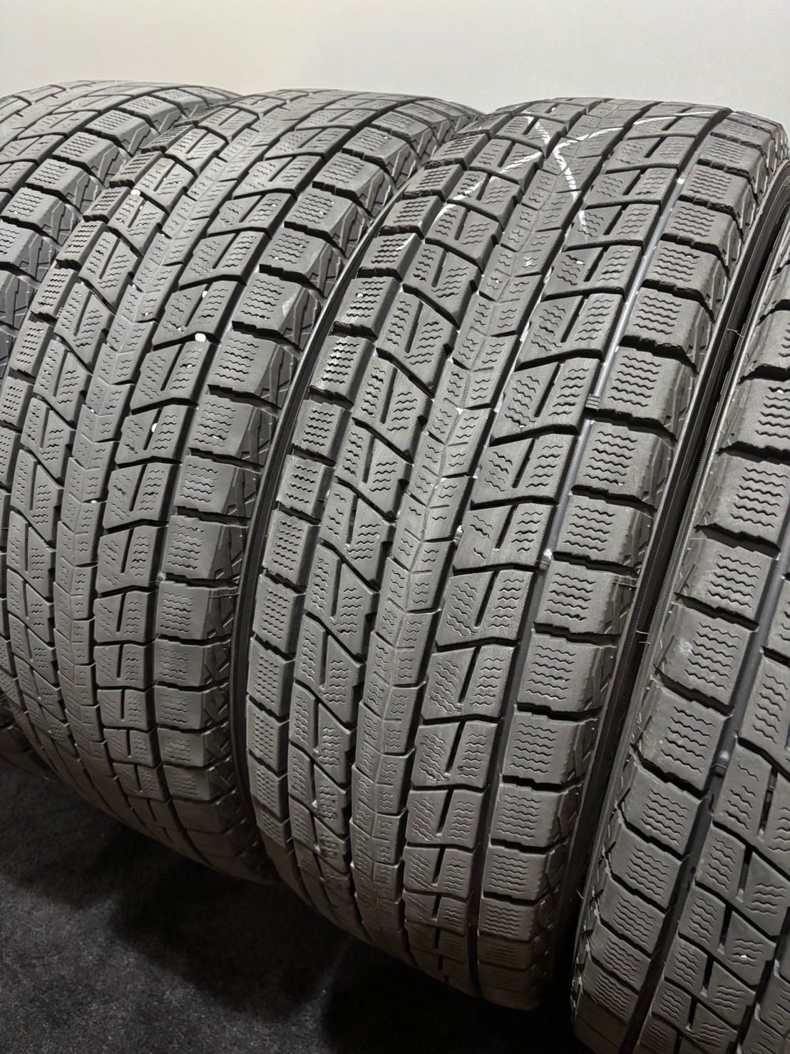 ★215/60R17 DUNLOP/WINTER MAXX SJ8+ 24年製 スタッドレス 4本 ダンロップ ウィンターマックス カローラクロス ハイエース (南7-M763) 18,900円