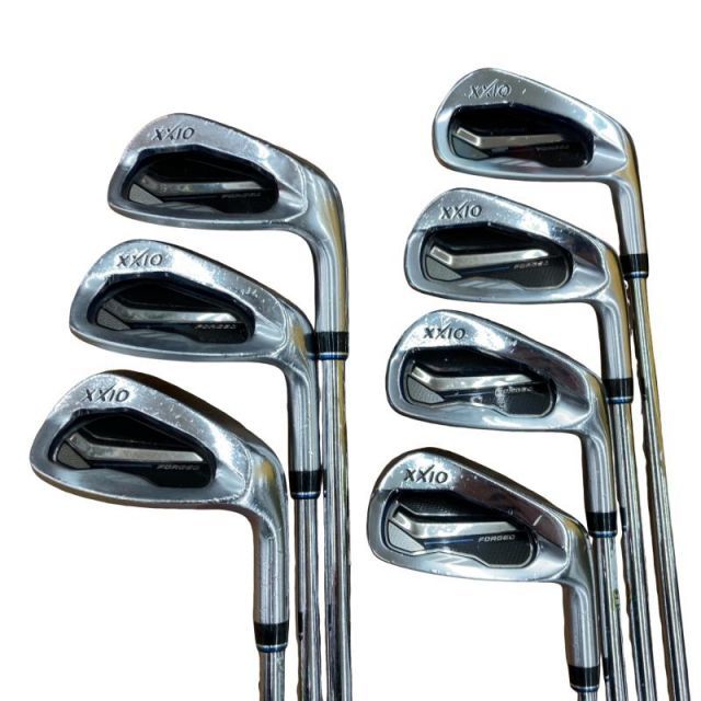 【中古】 ダンロップ XXIO FORGED(2017) 8S アイアンセット IR NS PRO 930GH D.S.T (フレックスR) メンズ 男性用 右利き 右用 Cランク ゴルフクラブ