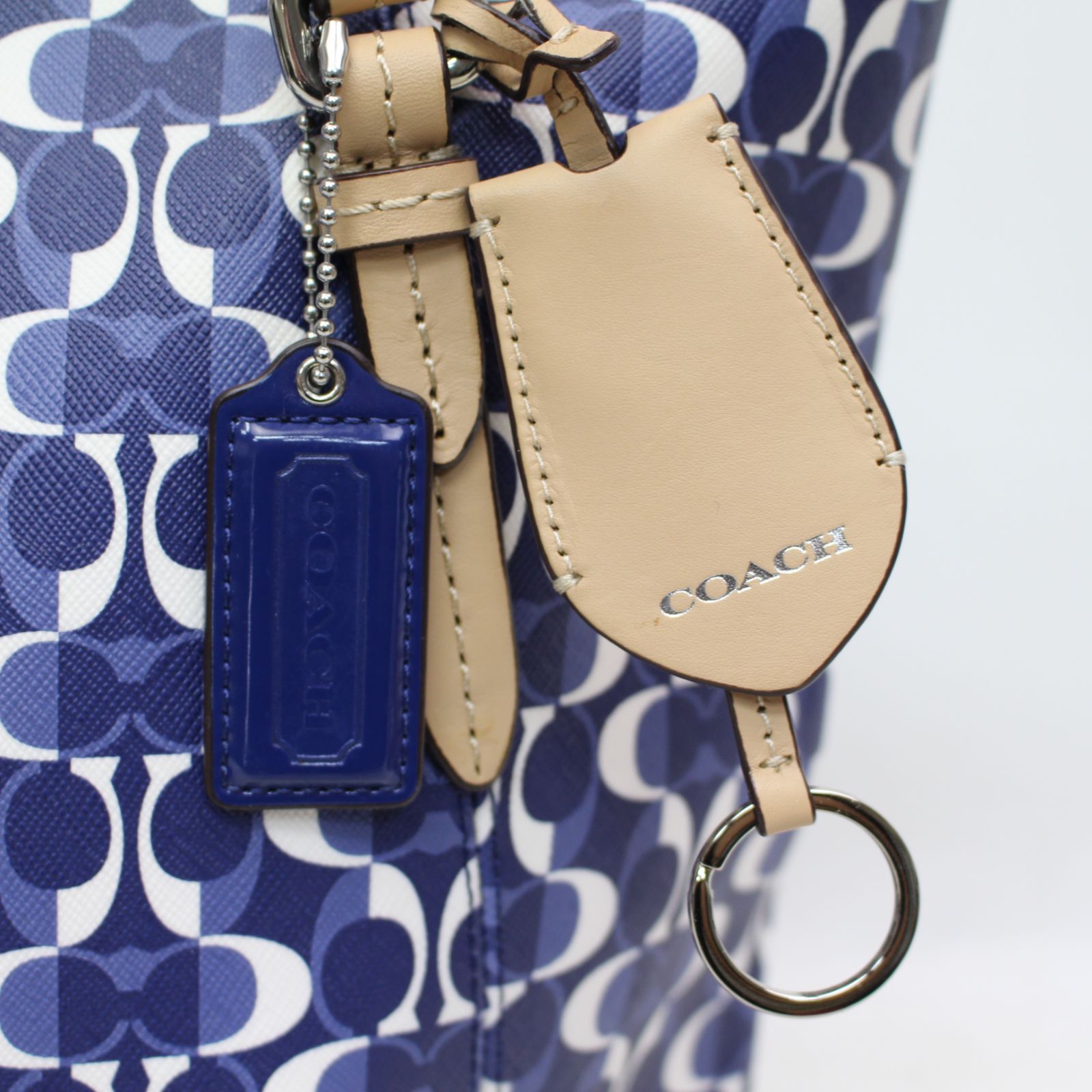 792)【美品】COACH コーチ ペイトン ドリーム C ジップ トップ トート 