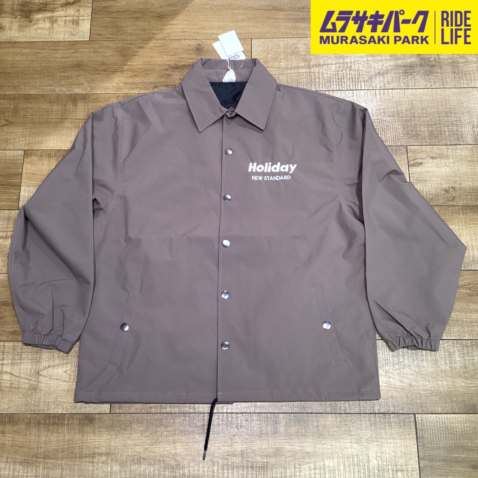 【新品未使用スノーボードウェア】　HOLIDAY　COACH JACKET　L　Mocha　25-26モデル