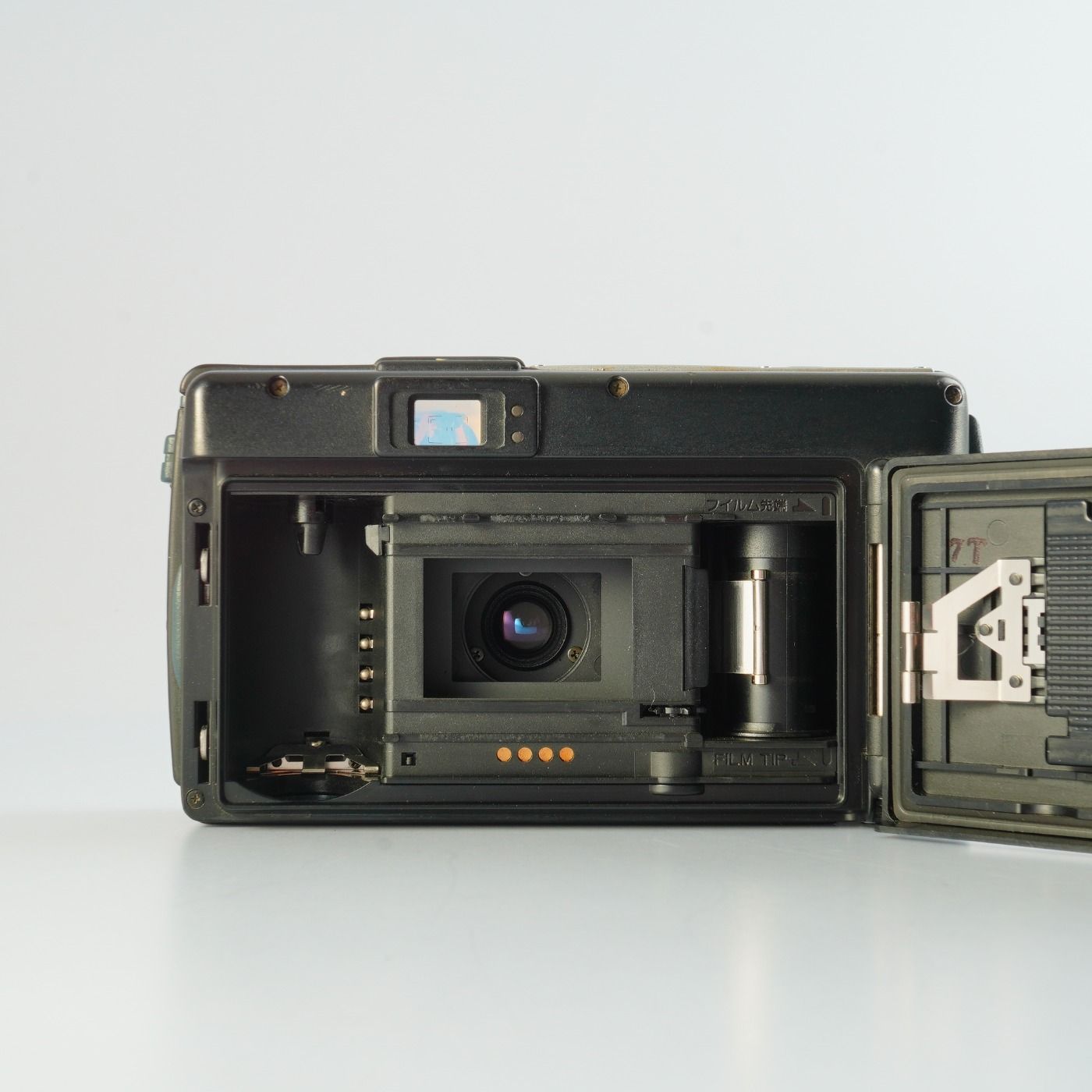 Konica コニカ 現場監督 ( GENBAKANTOKU ) 28 WB コンパクトフィルム