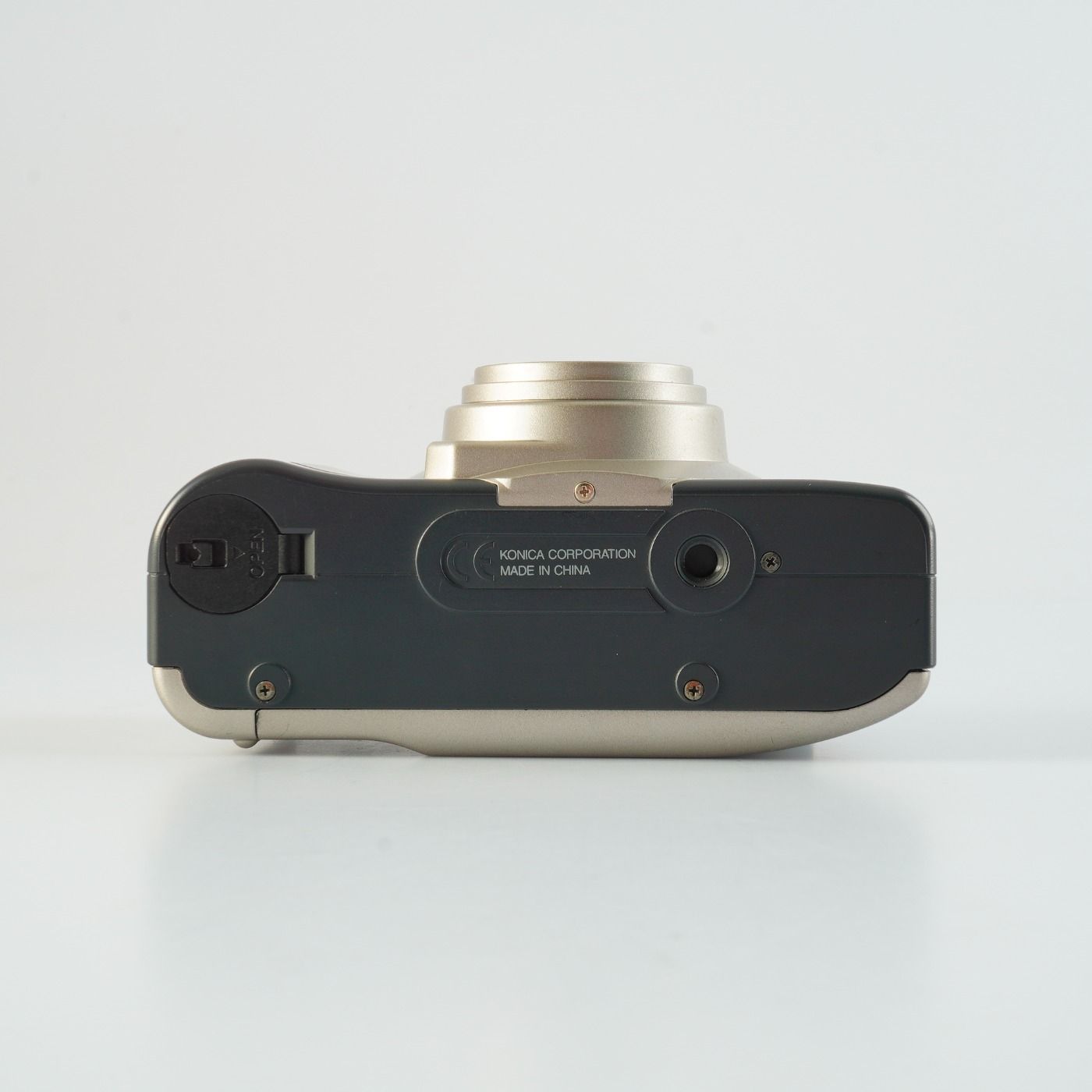 Konica コニカ Z-up 110 VP コンパクトフィルムカメラ - メルカリ