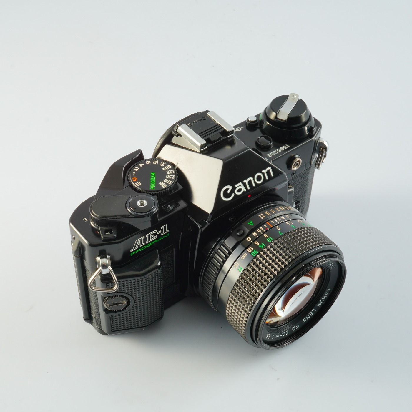 SERVICED】 Canon キヤノン AE-1 Program Black + New FD 50mm F/1.4