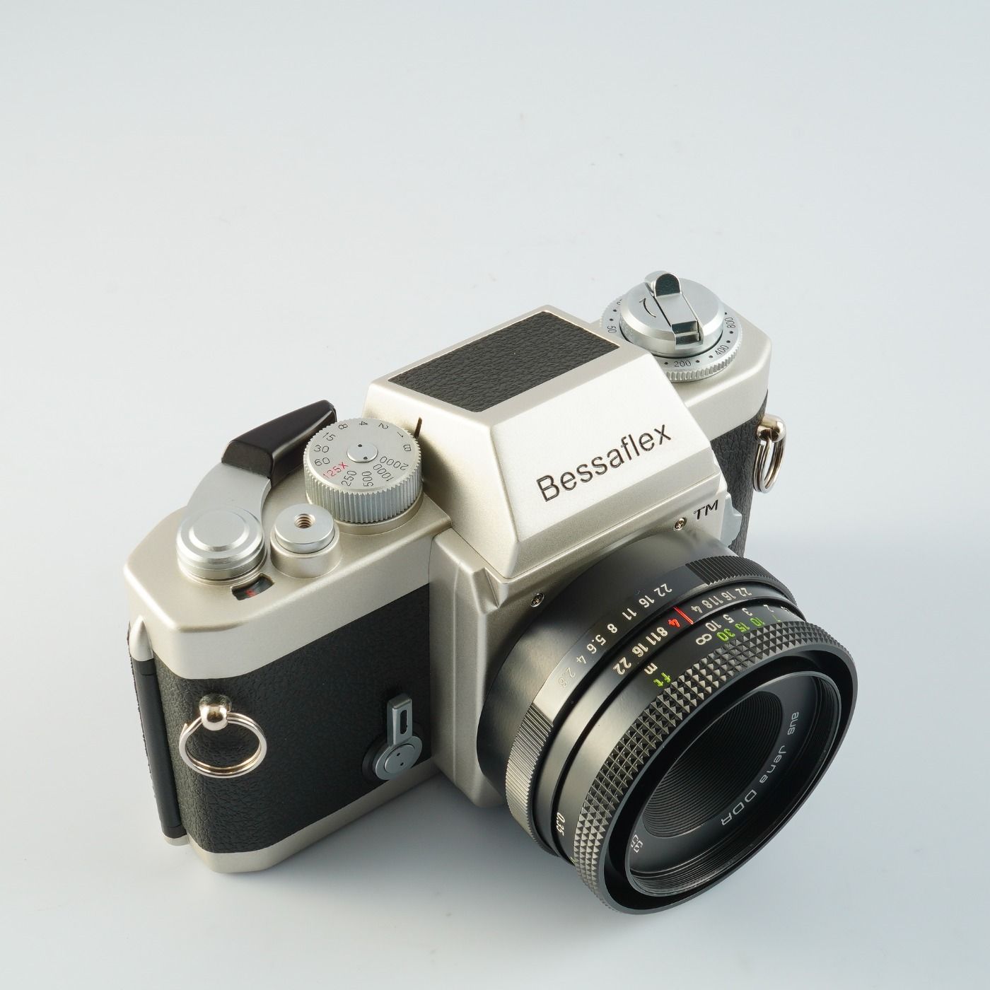 Voigtlander フォクトレンダー Bessaflex TM + Carl Zeiss aus Jena