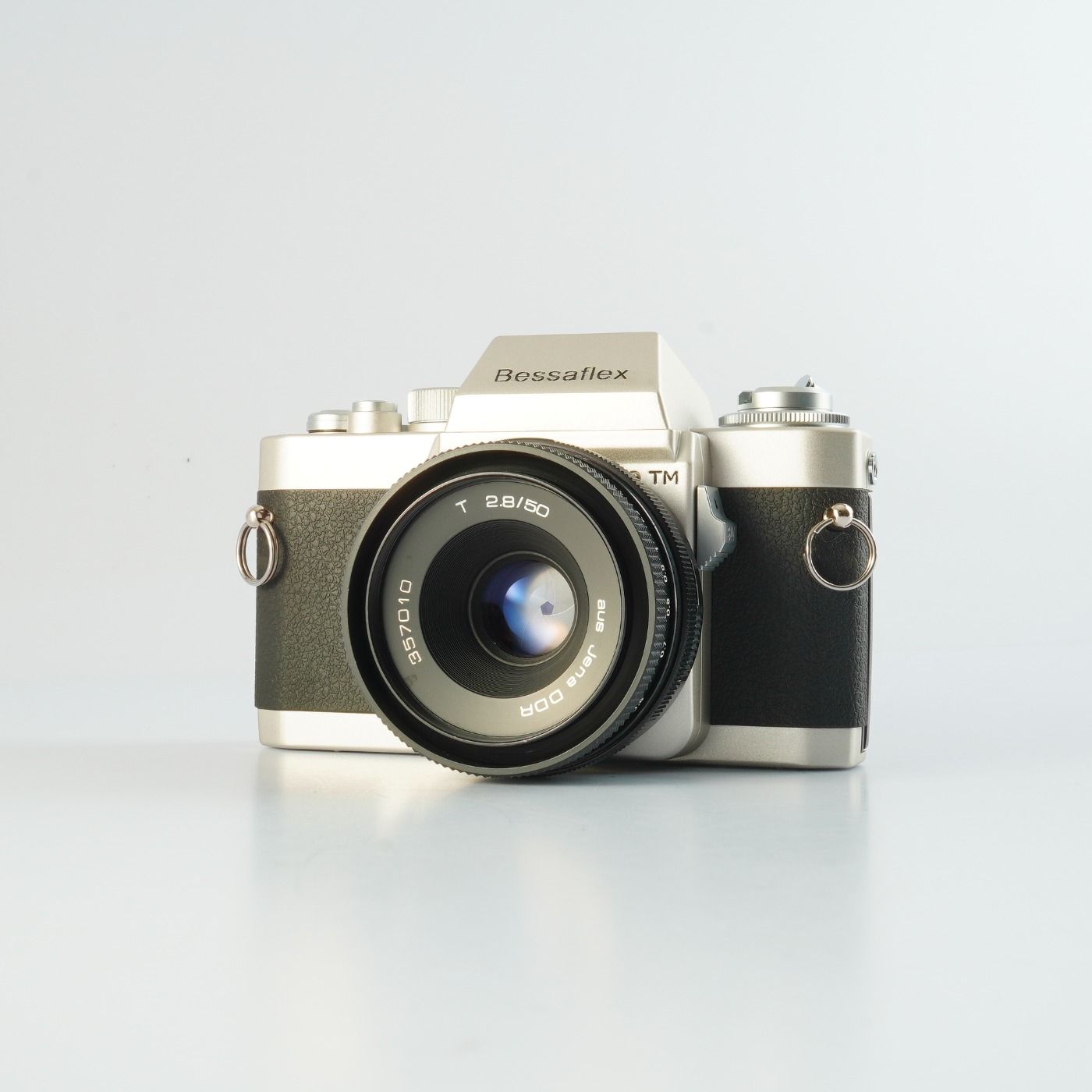 Voigtlander フォクトレンダー Bessaflex TM + Carl Zeiss aus Jena