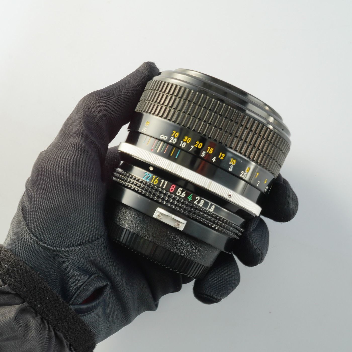 Serviced】 Nikon ニコン 非Ai New Nikkor 85mm F/1.8 単焦点レンズ
