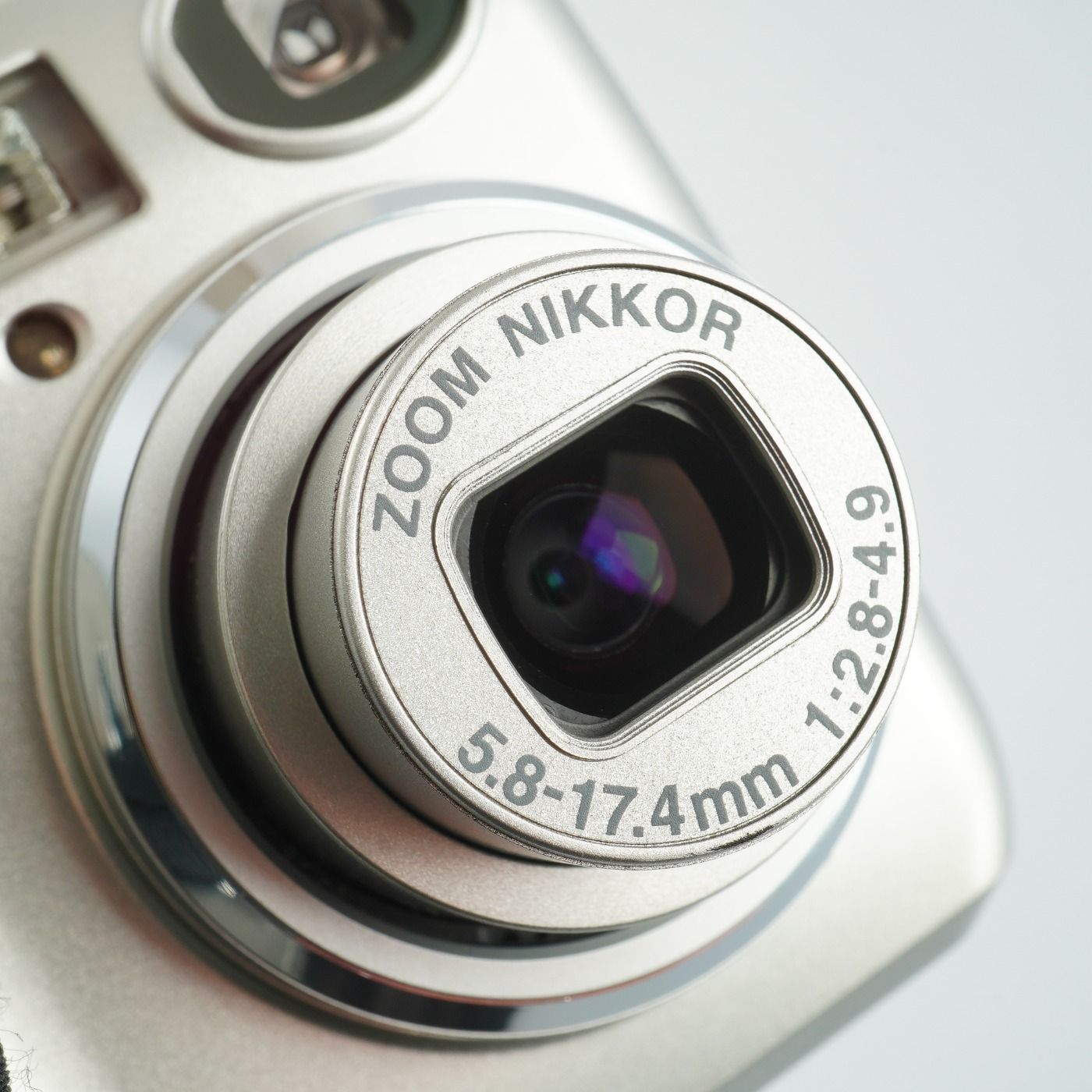 Nikon ニコン Coolpix 3200 コンパクトデジタルカメラ - メルカリ
