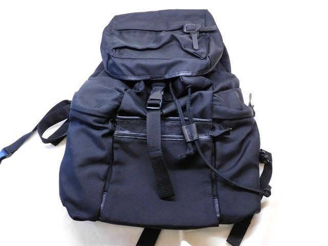 Y's レザーリュック ブラック Y's ワイズ Yohji Yamamoto (ヨウジヤマモト) リュック ナイロン