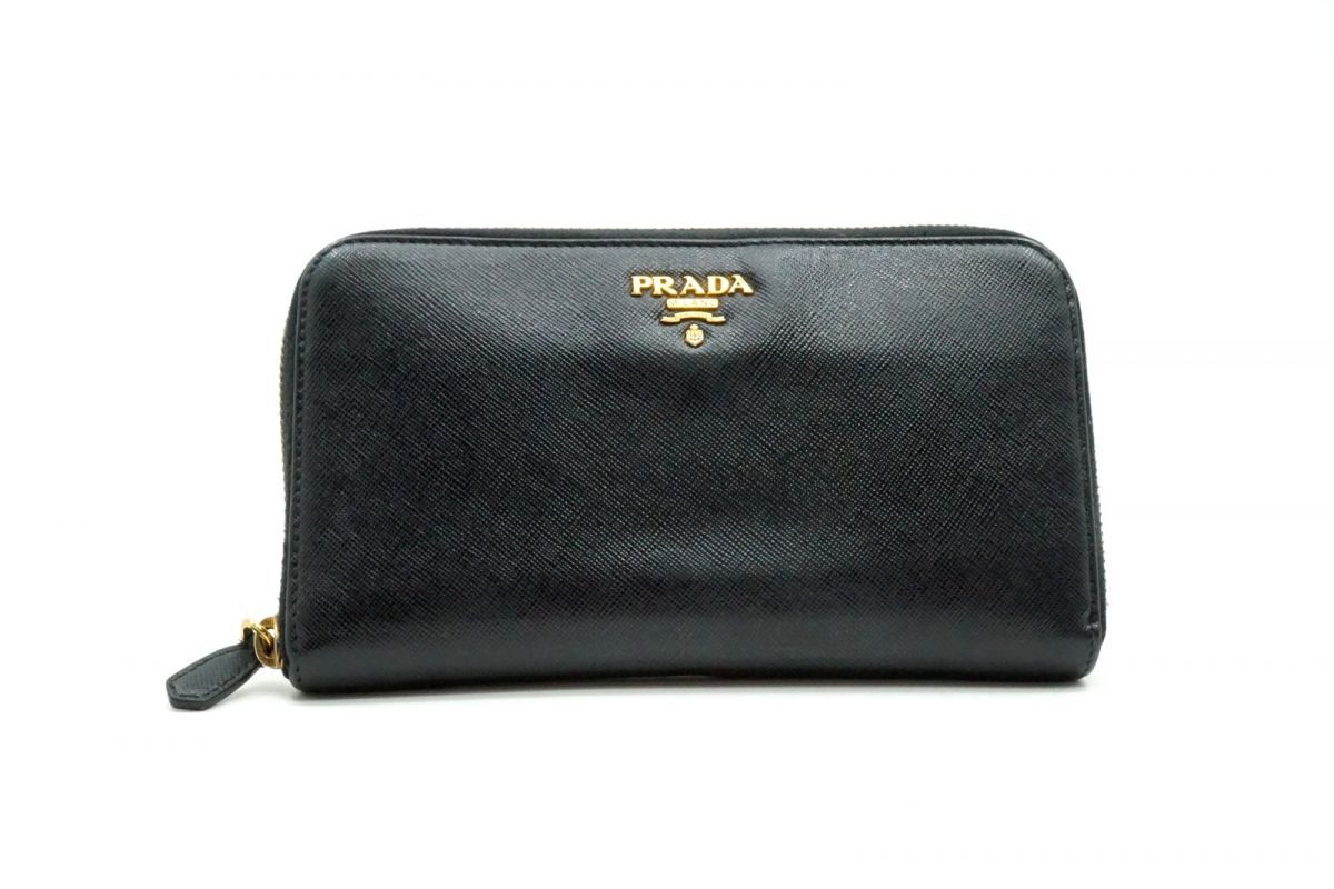 プラダ ラウンドファスナー 長財布 サイフ ウォレット 札入れ 小銭入れ ゴールド金具 レザー 黒 ブラック PRADA 7135k 14,440円