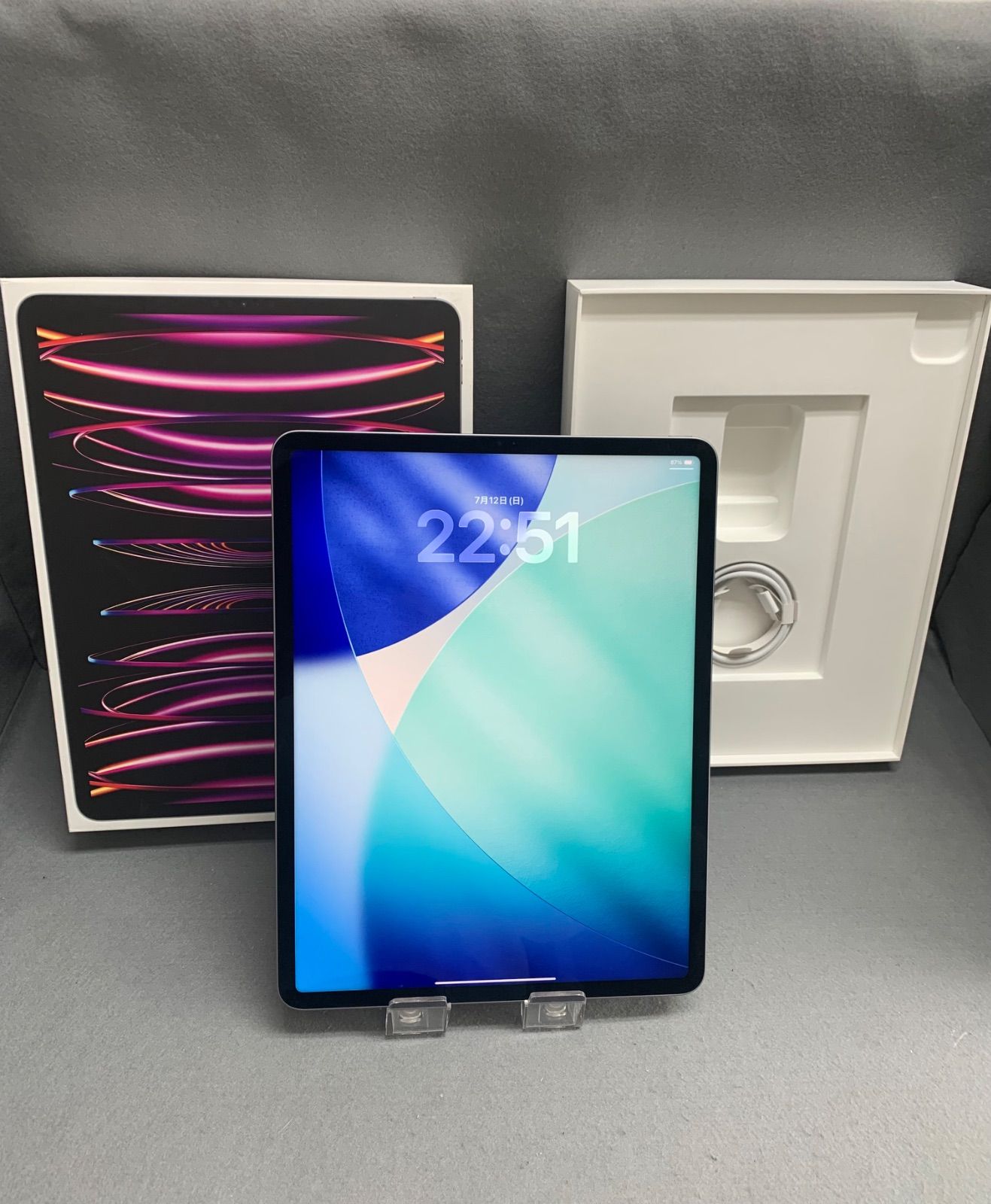 美品 iPad Pro 12.9インチ 第6世代 512GB Wi-Fi版 スペースグレイ色