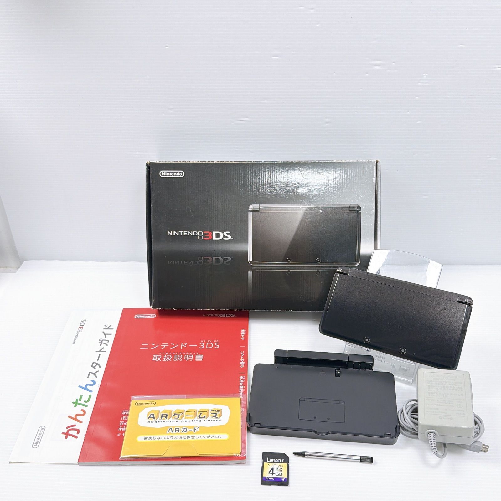 美品 ニンテンドー 3DS コスモブラック 遊べるセット 動作確認済み 箱 説明書付き ds 3ds 3DS 任天堂 管理番号M2088