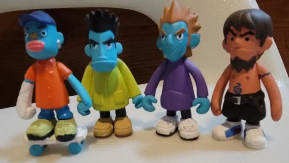 フィギュアセット 7,042円