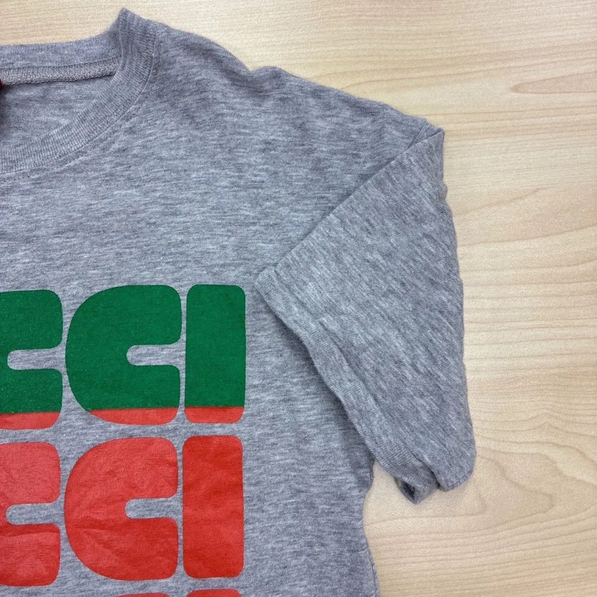 グッチ GUCCI】キッズ ロゴTシャツ 130 (8) グレー - メルカリ